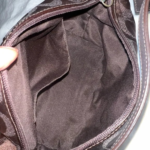 👑✅PRICE FIRM✅ Coach Brown Signature Mini Shoulder Bag with Leather Trim & studs - Picture 12 of 17